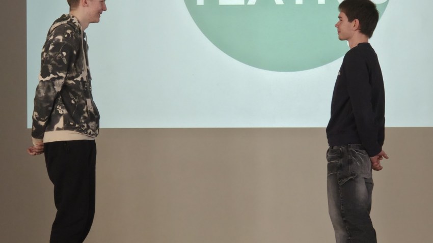 Latvijas Nacionālā teātra aktieris Uldis Siliņš, Madara Reijere un Kārlis Reijers