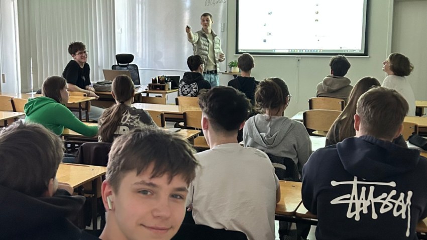 Absolventa R.Kalniņa vieslekcija